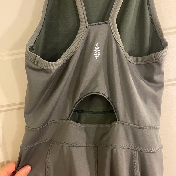 Free people movement onesie. Size medium NWOT - Picture 7 of 8